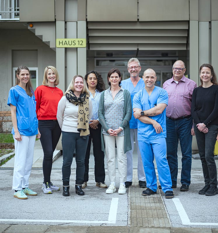 Gewaltschutz: Wie Betroffene in den tirol kliniken Unterstützung erhalten
